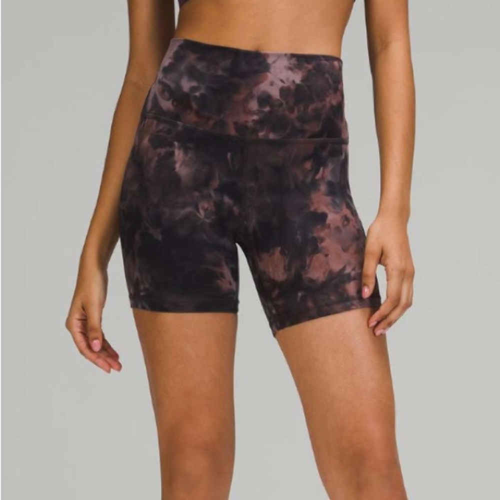 LULULEMON ALIGN SHORT 6” DIAMOND DYE GRAPHITE PINK PASTEL - size 4